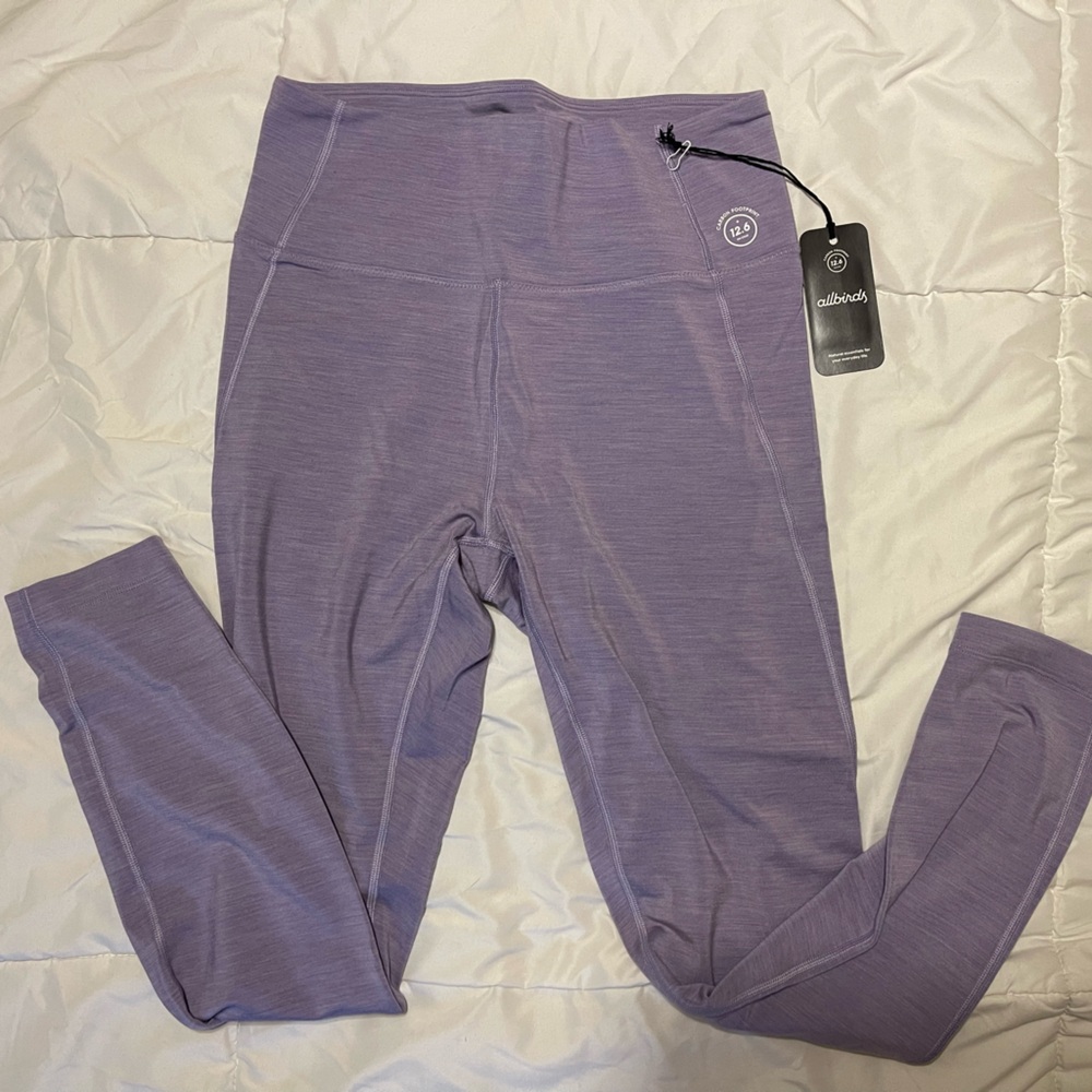 NWT Women’s allbirds Women's Natural Flow Legging In Purple Hush Large
